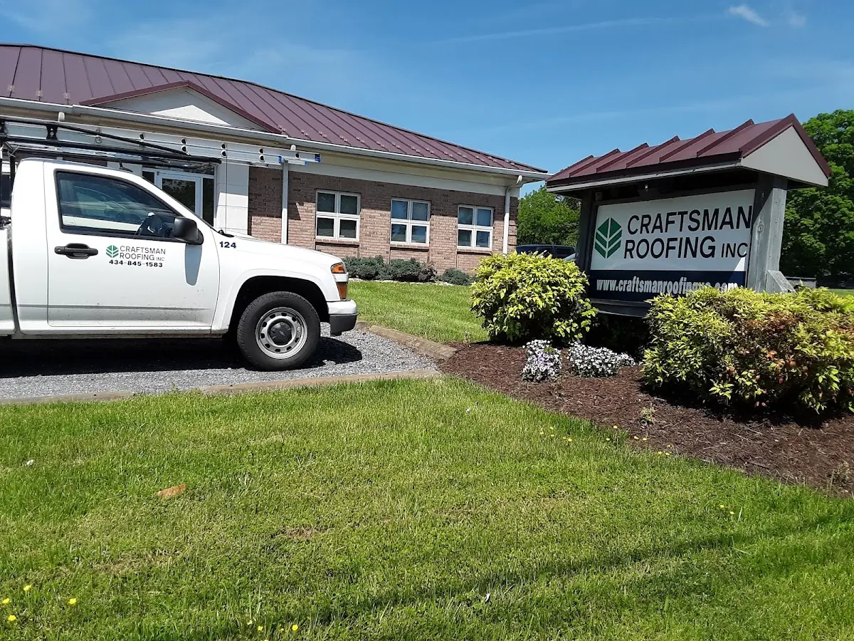 Quality Roof Replacement by experienced craftsmen in Moneta